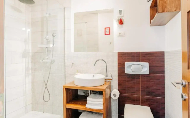 Apartment House Blazar