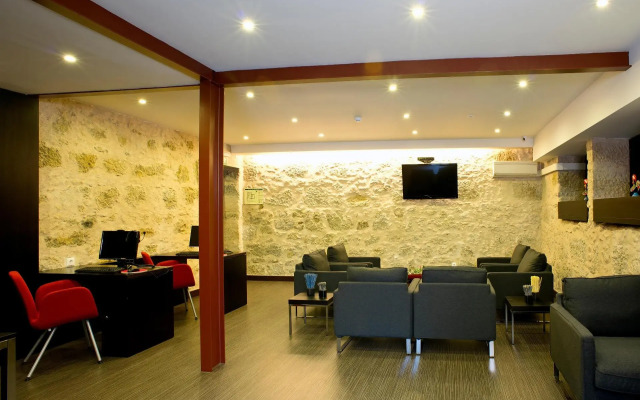 Riversuites