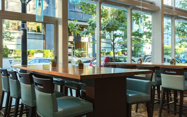 Vancouver Marriott Pinnacle Downtown