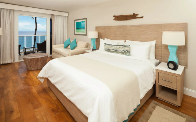 Waves Hotel & Spa by Elegant Hotels - All Inclusive