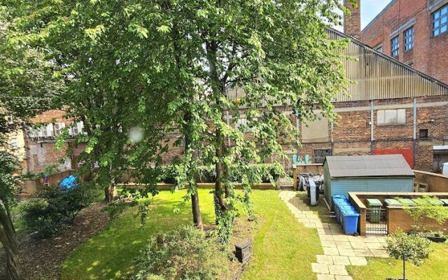 Huge Family Home in Glasgow