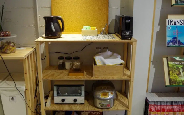 Travelers' house ROOTs - Hostel