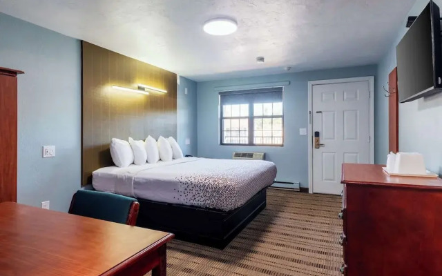 Super 8 N Attleboro MA-Providence RI