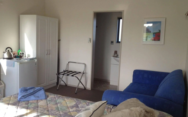 Bluebell Lodge And Cottage – Guest Rooms – Hastings