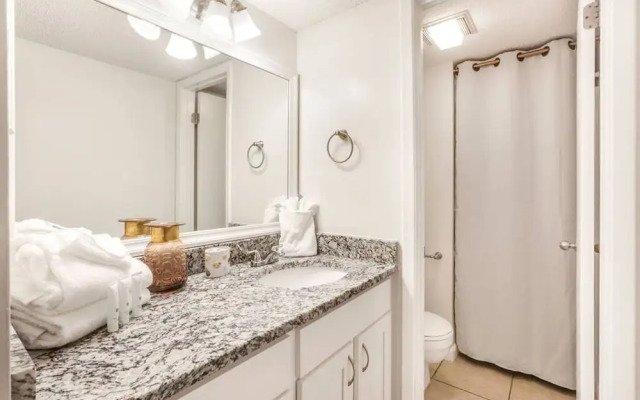 Sugar Beach153- 4 Pools Beachfront