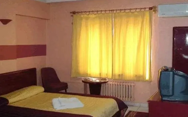 A Klas Hotel