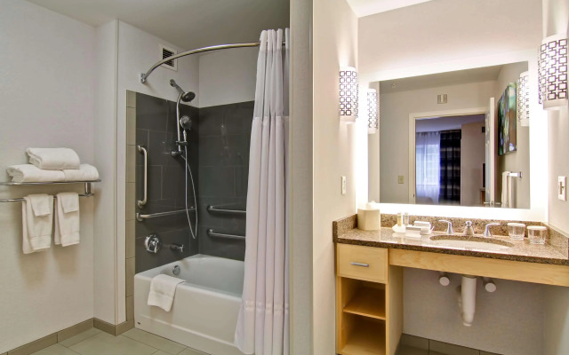 Homewood Suites by Hilton Stratford