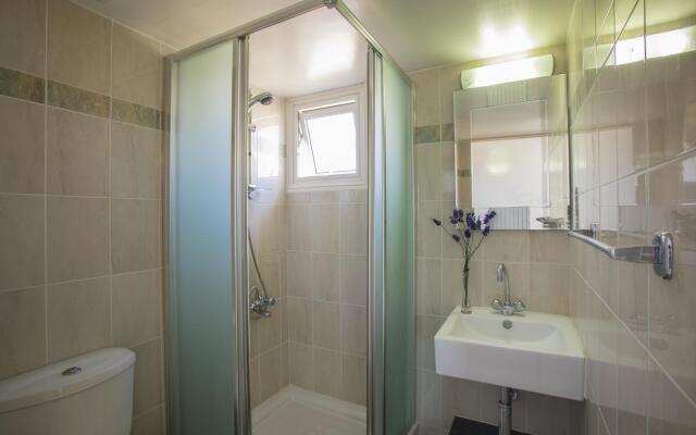 Lordos Sunshore Beachfront Suite