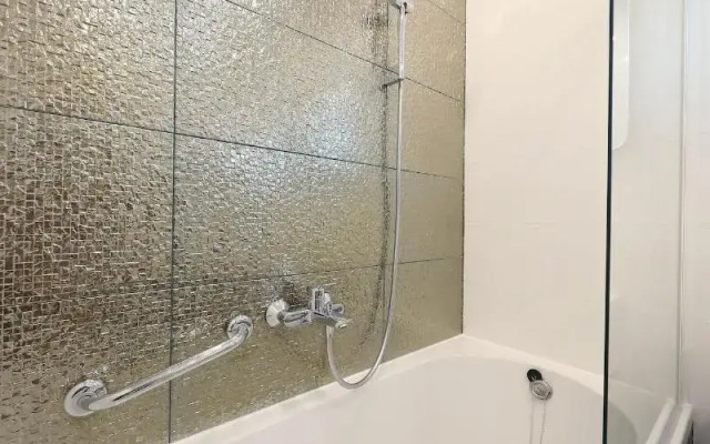 Luxury Majpruz Suites