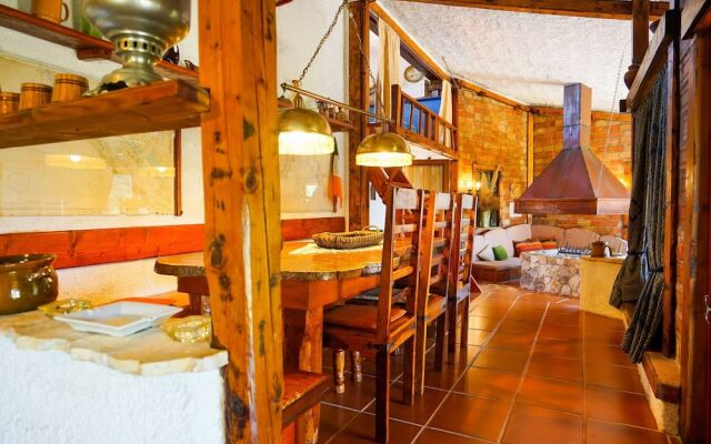 Charming Holiday Home in Banj With Private Terrace