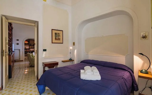 Villa Paola - Hidden Panoramic Garden and Terraces by Napoliapartments