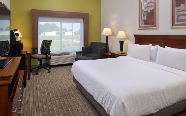 Holiday Inn Express Campbellsville by IHG