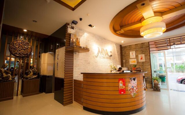 Pipikuku Hotel & Restaurant