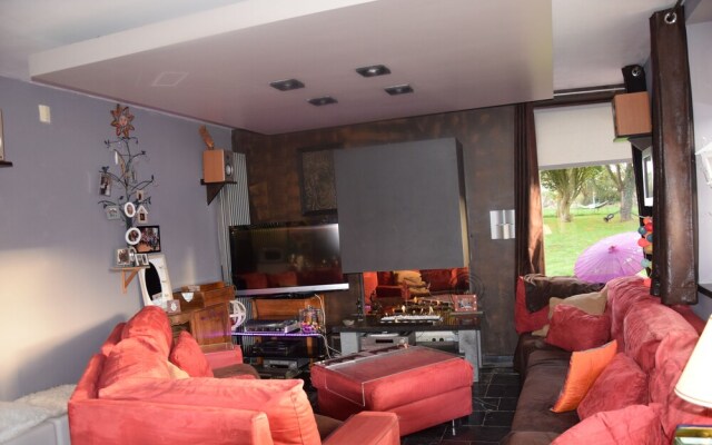 Le Château De Frankie