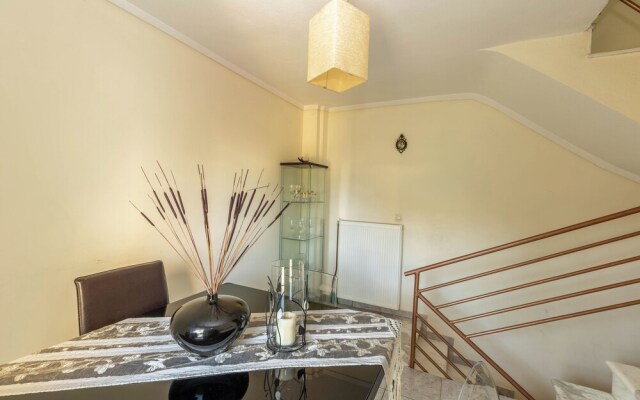 Angel Luxury Apartment in Kriopigi