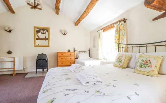 Farmhouse Cottage