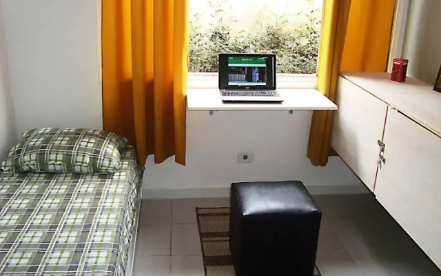 Hostel Brooklin - Hospedagem c/ café da manhã R$ 69,00