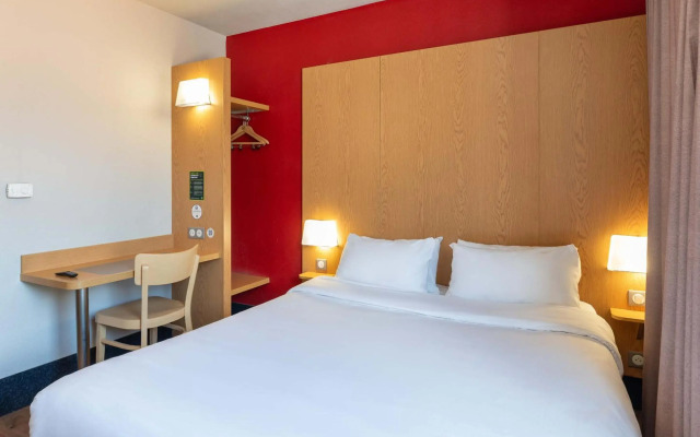 B&B HOTEL Lyon Caluire Cité Internationale