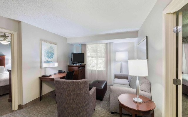 Homewood Suites by Hilton Tampa Airport - Westshore
