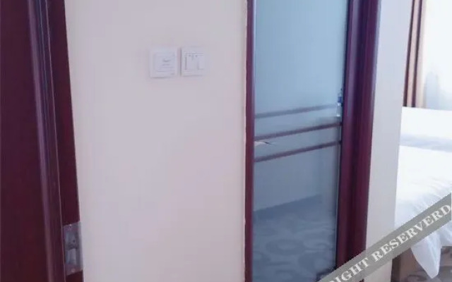 Rujia Paibai Yun Hotel (Shenzhou West Outer Ring Expressway)