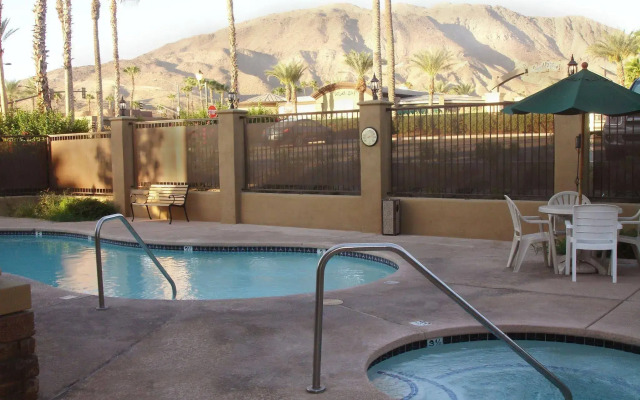 Holiday Inn Express & Suites Rancho Mirage - Palm Spgs Area by IHG