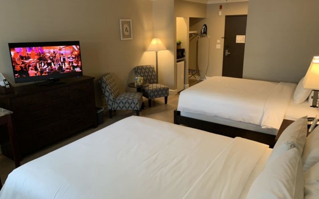 GreenTree Inn & Suites Alhambra