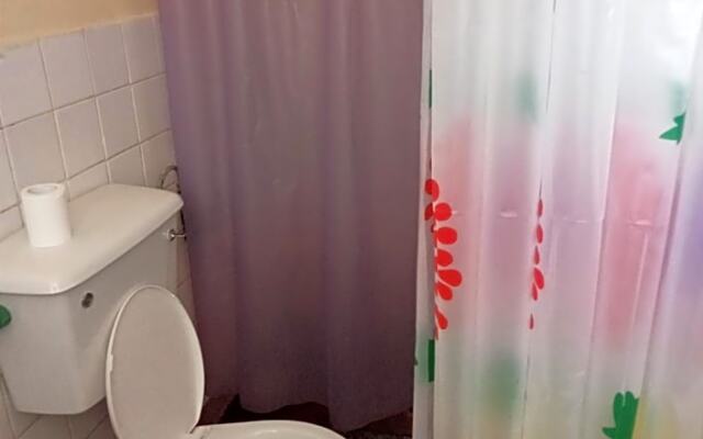 Pinkroses Gardens Hostel
