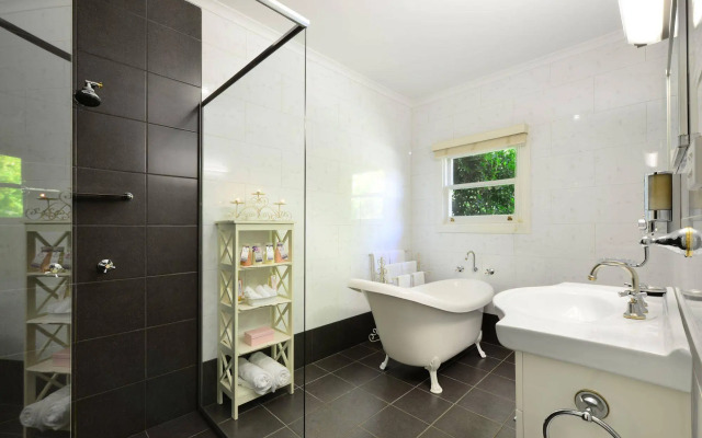 Crystal Creek Meadows Luxury Cottages