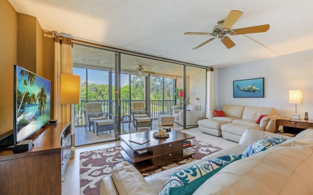 Sea Isles Condo