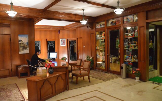 Kufri Heritage Resort & Spa