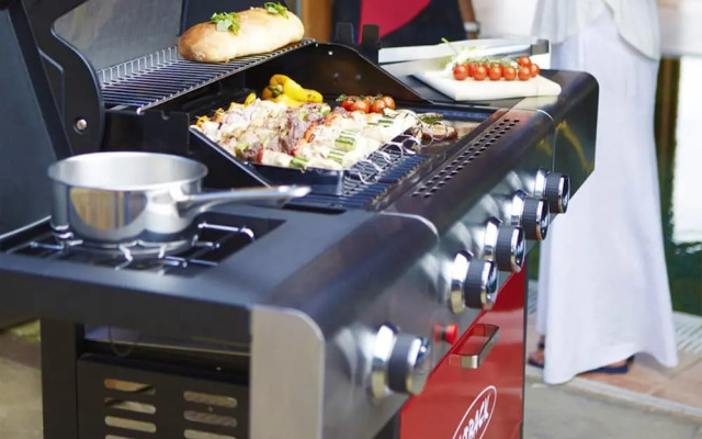 Bluebell House 5 Star Luxury 4 Bdrms and hot tub