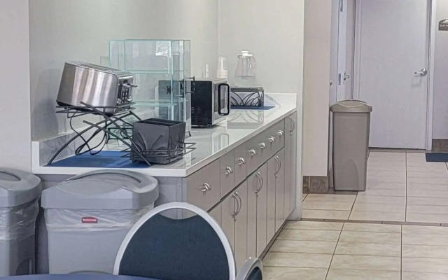 Microtel Inn & Suites by Wyndham Gardendale/Birmingham North