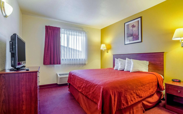 Holiday Inn Express Wichita North - Park City by IHG