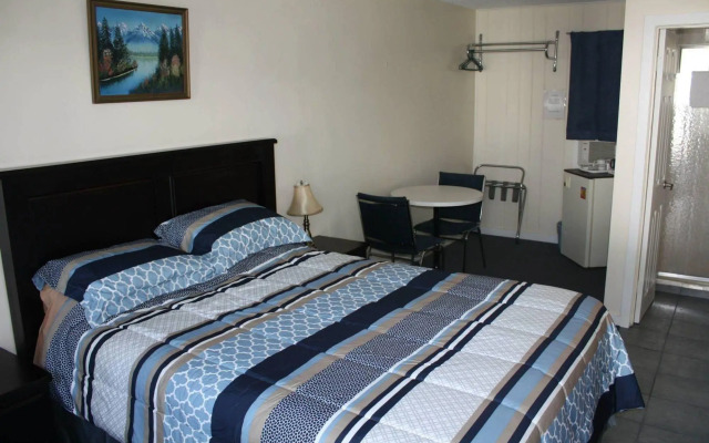 Sunny Beach Motel