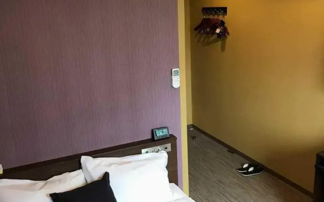 HOTEL LiVEMAX Mikawaanjo Ekimae