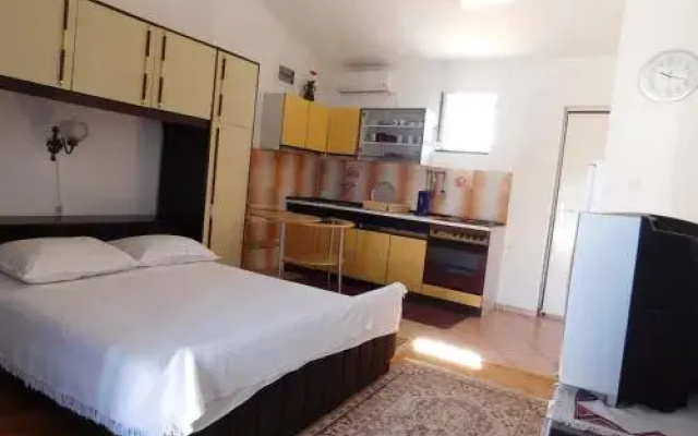 Apartments Lado