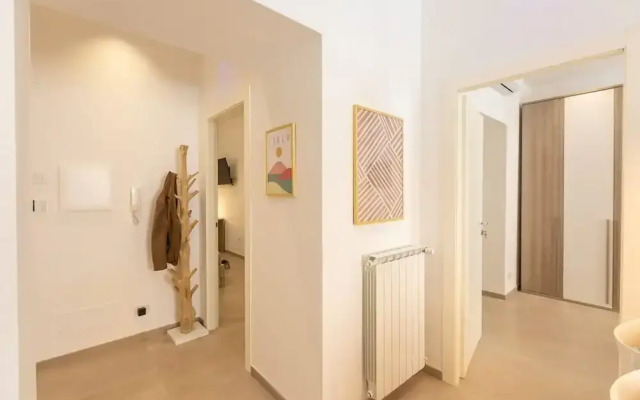 Colosseum Holidays - Marco Aurelio