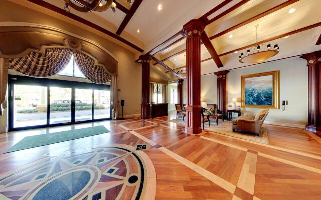 Emerald Grande Condominiums at HarborWalk Village