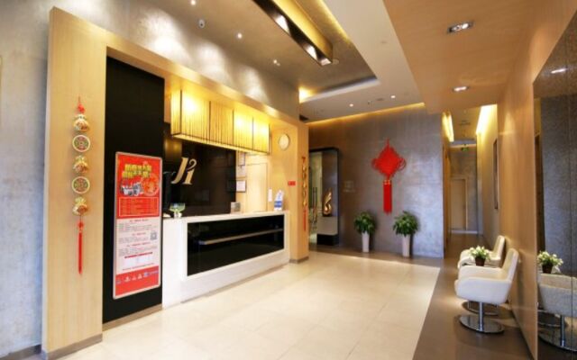 Jinjiang Inn Jiujiang Railway Station Wal-mart
