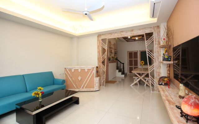 Anping 72 Hostel