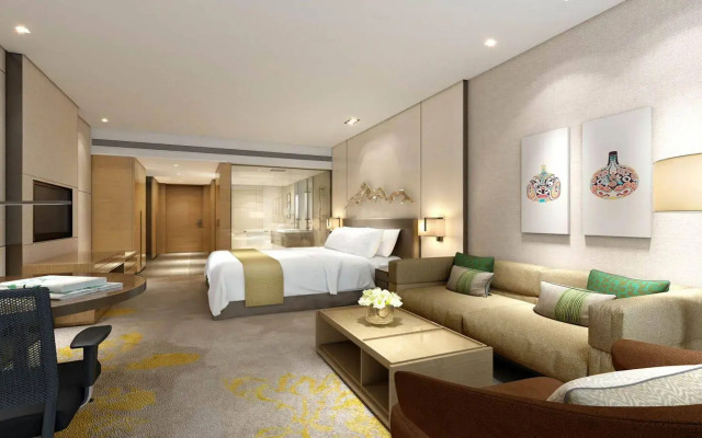 Holiday Inn Baoji Central