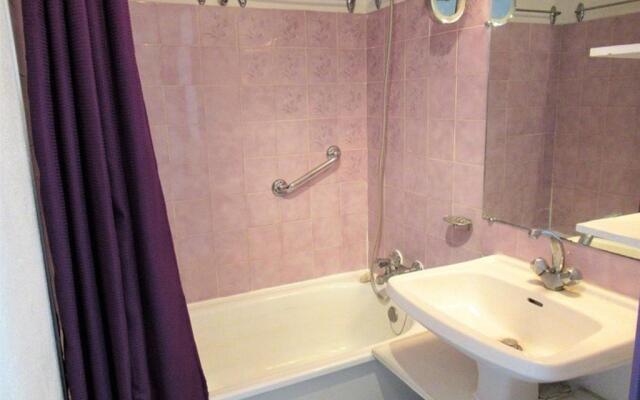 Appartement Le Grau-du-Roi, 2 pièces, 5 personnes - FR-1-307-105