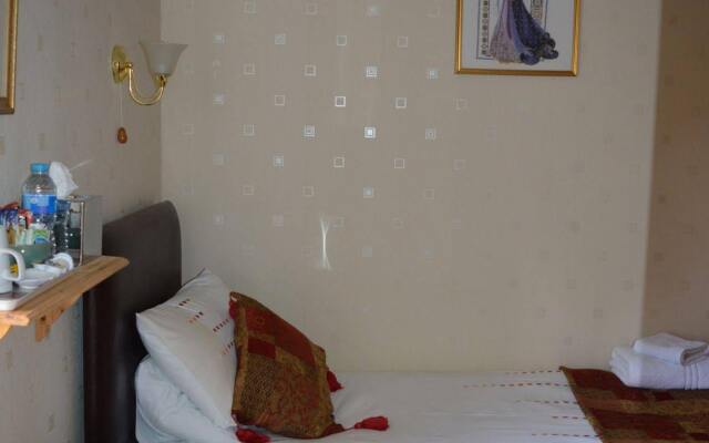 Cross Haven Guest House