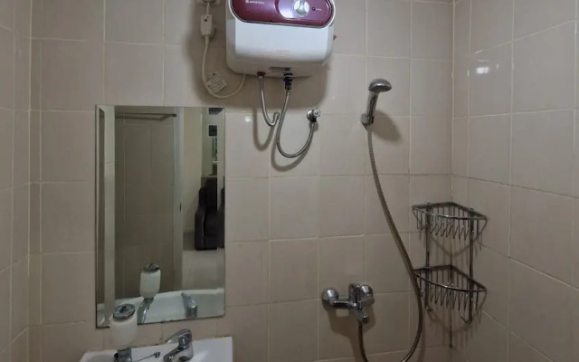 High Livin Apartment Parahyangan