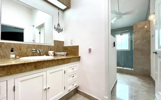 Villa Bianca Cancun Luxury Beachfront