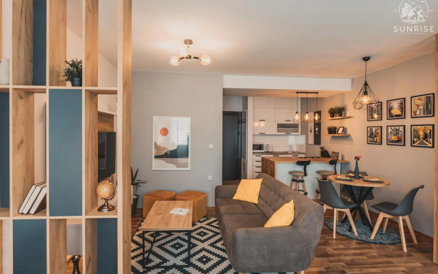 Sunrise Luxury Apartment