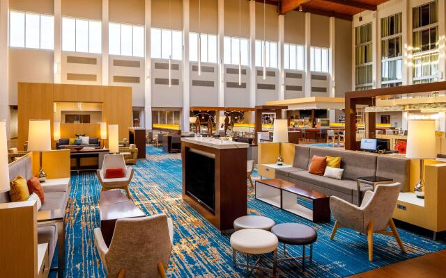 DoubleTree by Hilton Pittsburgh - Cranberry