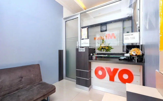 OYO 89587 IM Hotel - photo 2