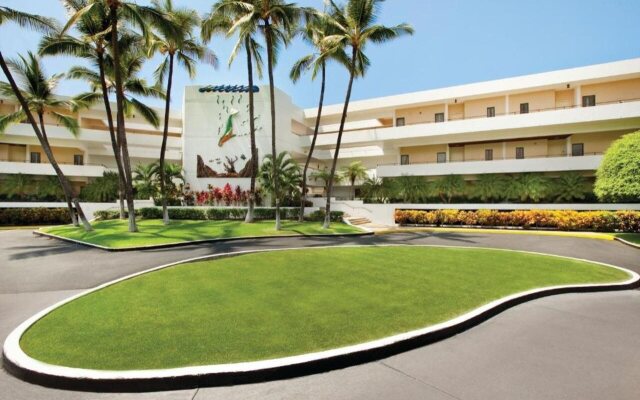 Royal Sea Cliff Kona by OUTRIGGER
