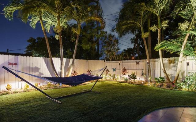 Tiki-home Elite Staycation